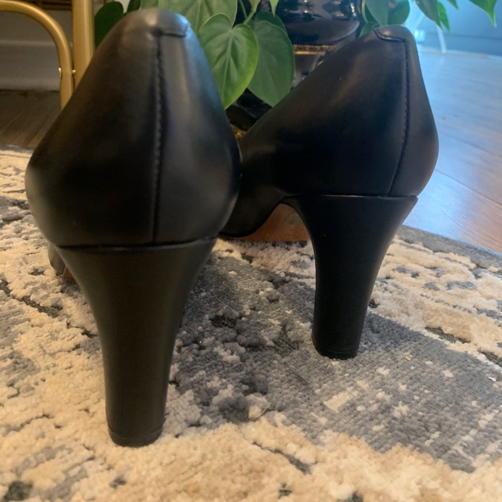 Marc By Marc Jacobs vintage heels - Picture 2 of 3